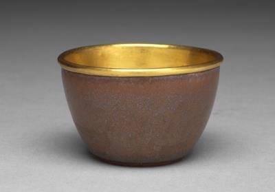 图片[2]-Purple-granule stacking cup in brown glaze, Qing dynasty, Qianlong reign (1736-1795)-China Archive